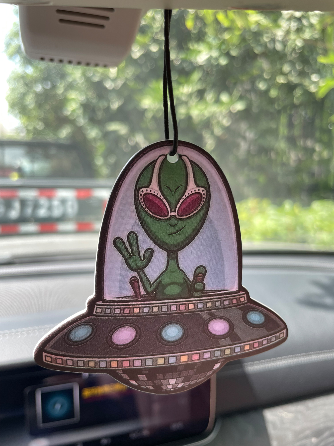 Perfume Fragrance Types - Alien/Hilton Fresh Scent Five-Star Neutral Car