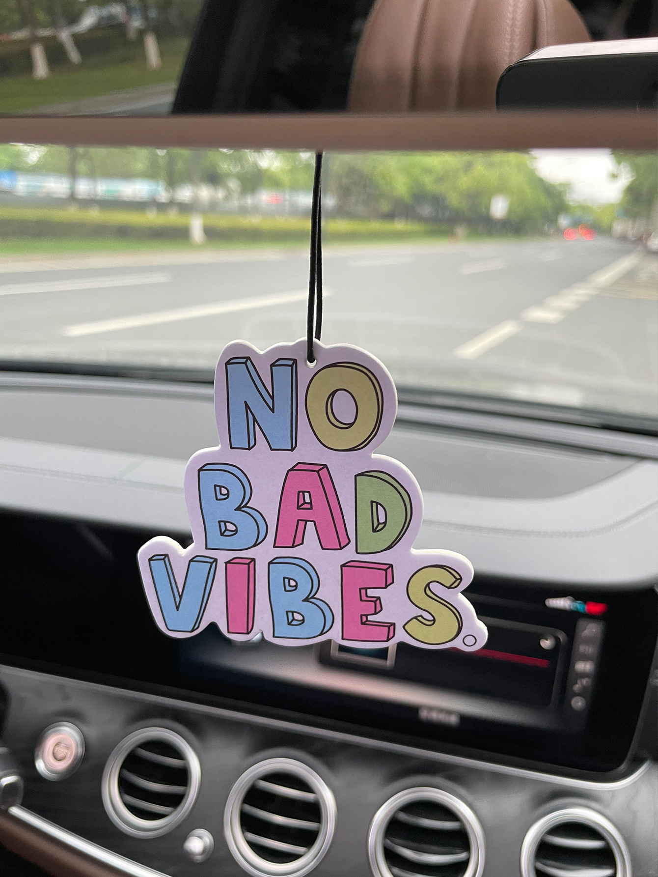 Perfume Fragrance Types - No Bad Vibes, Hilton Fresh Scent